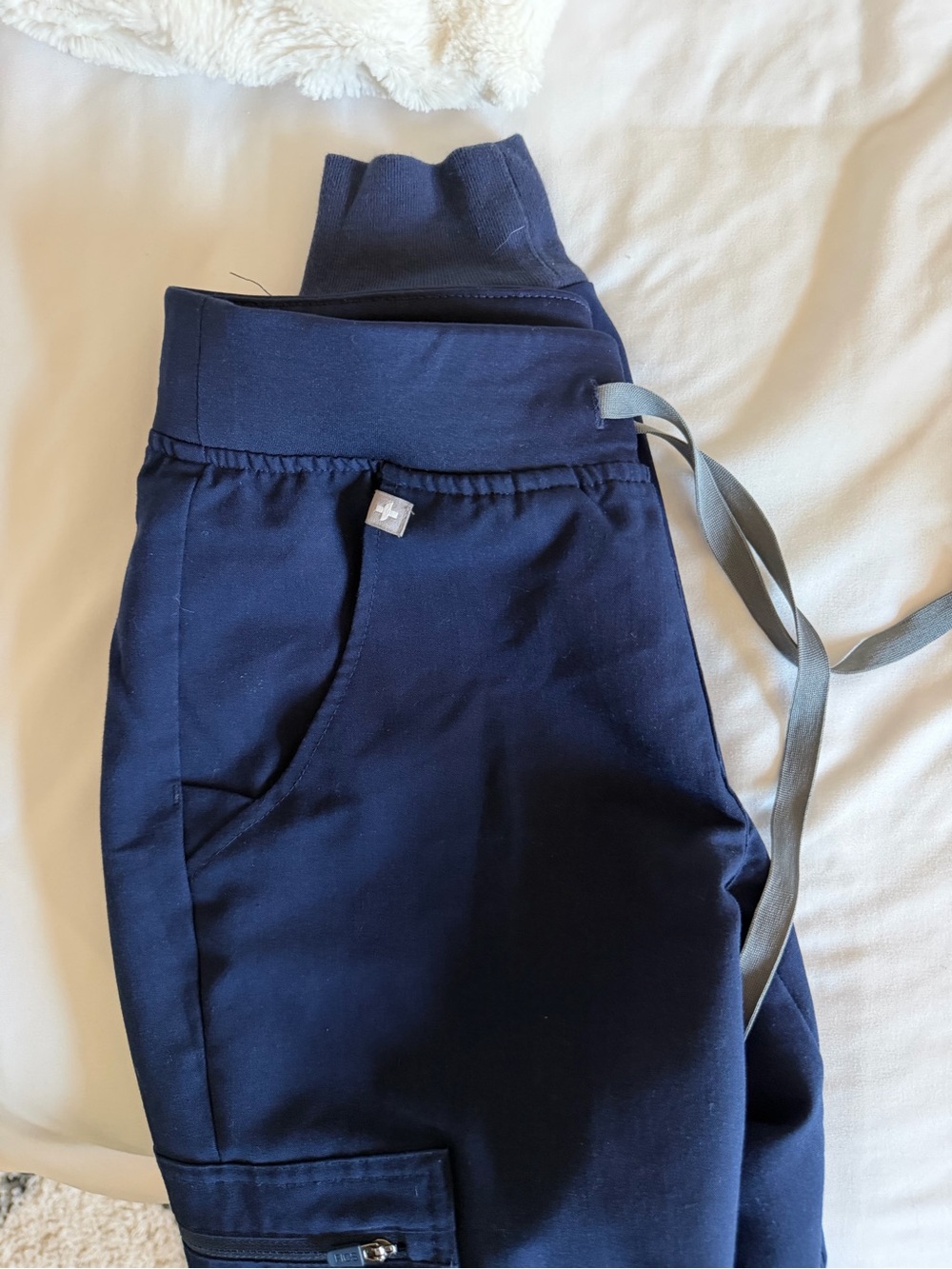 FIGS scrub joggers